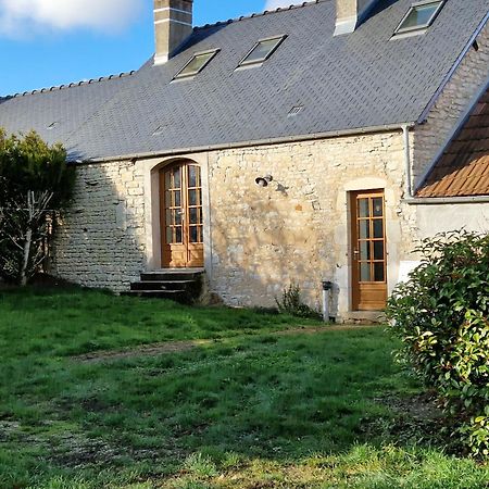 Gite Les Frenes Avec Pre Dans Joli Hameau Vermenton Екстер'єр фото