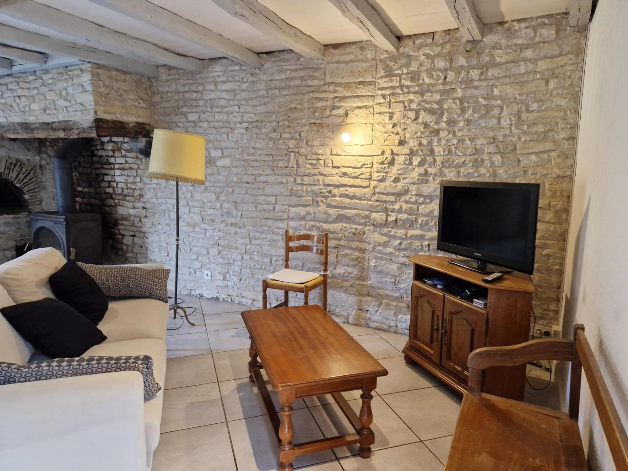 Gite Les Frenes Avec Pre Dans Joli Hameau Vermenton Екстер'єр фото
